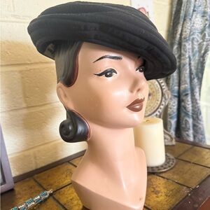 50s VTG Black Beret Style Hat